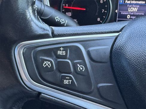 Used 2019 Chevrolet Equinox LT image 16