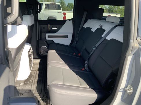 New 2025 GMC Hummer EV 3X AWD/4WD image 67