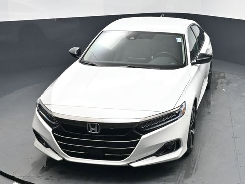 Used 2022 Honda Accord Sport Special Edition image 9