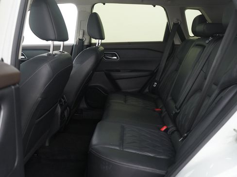 Used 2023 Nissan Rogue Platinum w/ Platinum Premium Package image 14