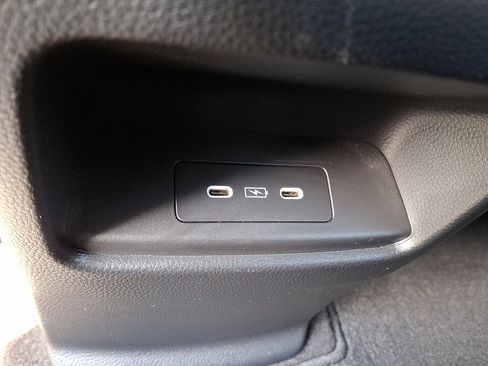 Used 2024 Honda CR-V EX-L image 11