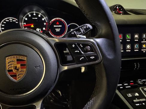 Used 2023 Porsche Cayenne AWD/4WD image 17