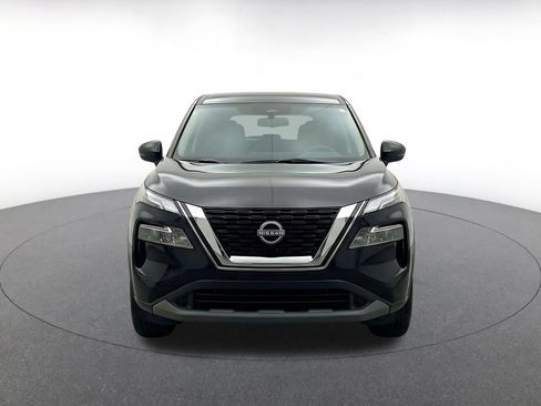 Used 2025 Nissan Rogue SV AWD/4WD image 2
