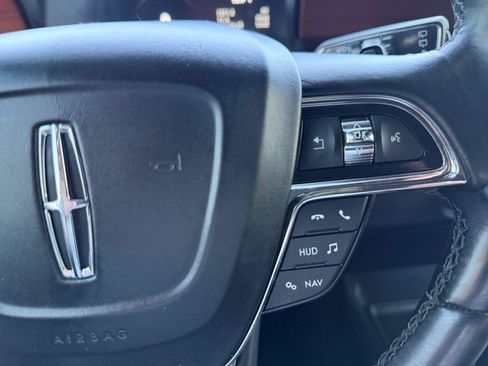 Used 2021 Lincoln Navigator Reserve w/ Luxury Package AWD/4WD image 27