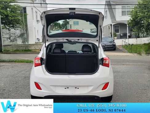 Used 2014 Hyundai Elantra GT w/ Option Group 03 FWD image 15