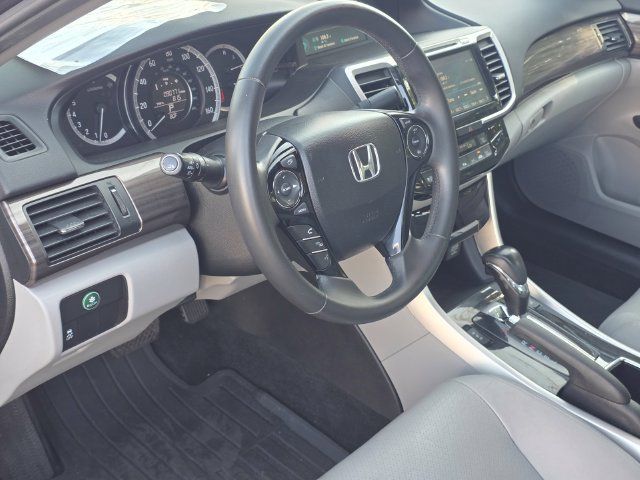 Used 2016 Honda Accord EX-L image 9