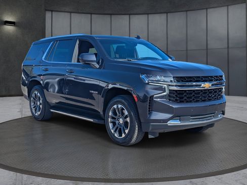Used 2024 Chevrolet Tahoe LS image 8