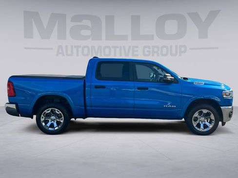 Used 2025 RAM 1500 Big Horn AWD/4WD image 6