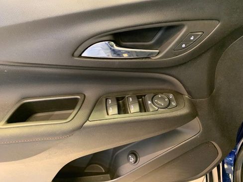 Used 2022 Chevrolet Equinox RS AWD/4WD image 15