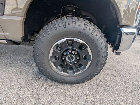 New 2026 Ford F350 King Ranch w/ Tremor Off-Road Package AWD/4WD image 41