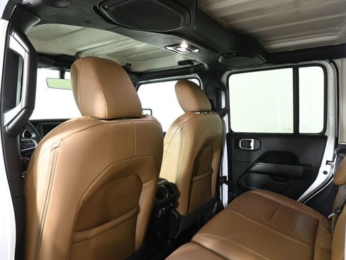 Used 2021 Jeep Wrangler Unlimited Sahara w/ Cold Weather Group image 33