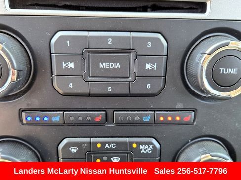 Used 2015 Ford Expedition XLT w/ Equipment Group 202A image 22