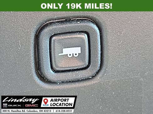 Used 2024 GMC Savana 2500 w/ Driver Convenience Package image 33