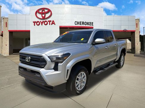 Used 2024 Toyota Tacoma SR5 w/ SR5 Upgrade Package image 1