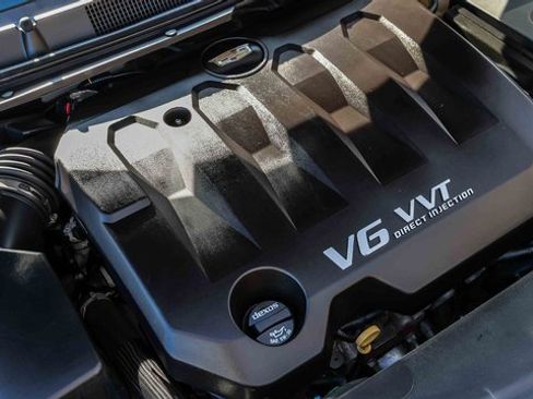 Used 2017 Cadillac XTS Luxury image 27