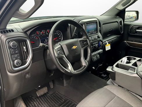 Used 2021 Chevrolet Silverado 1500 LT image 20