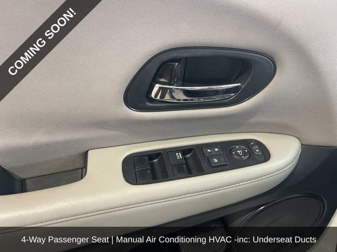 Used 2018 Honda HR-V LX image 10