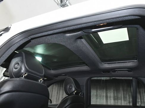 Used 2021 Mercedes-Benz GLC 300 4MATIC image 46