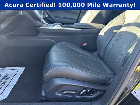 Certified 2025 Acura TLX w/ Technology Package image 9