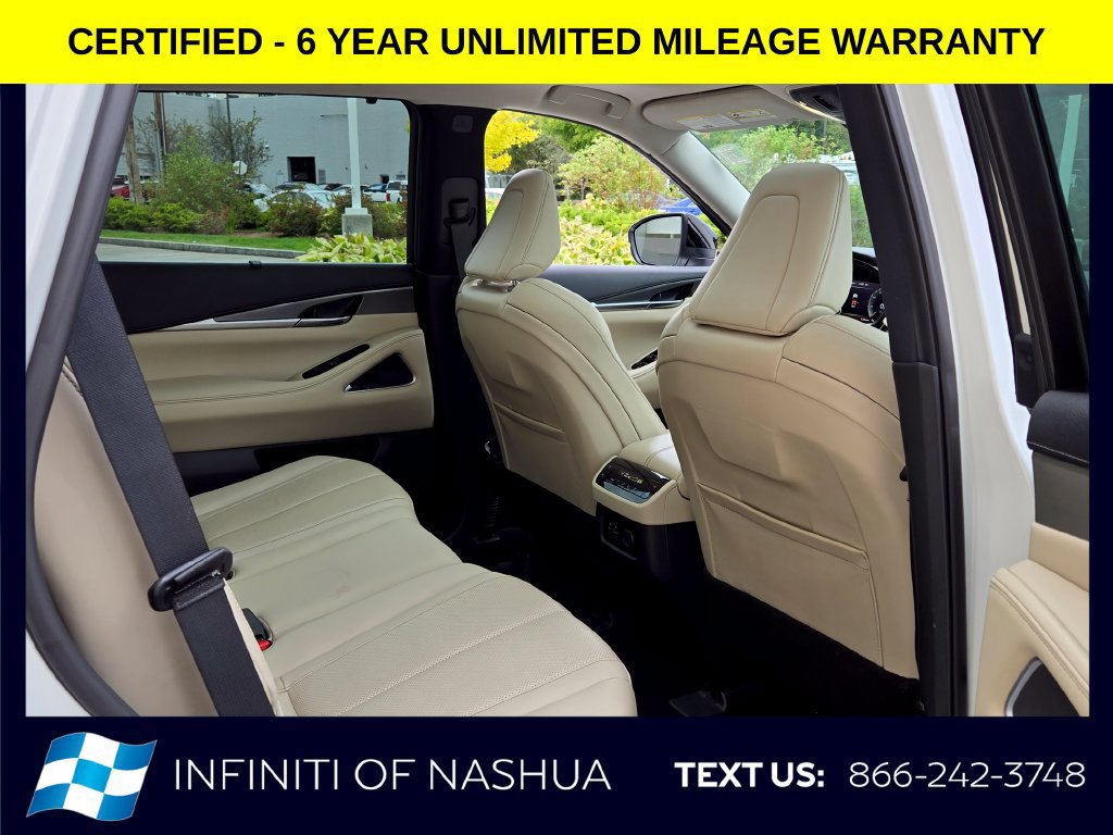 Certified 2023 INFINITI QX60 Luxe w/ Vision Package AWD/4WD image 19