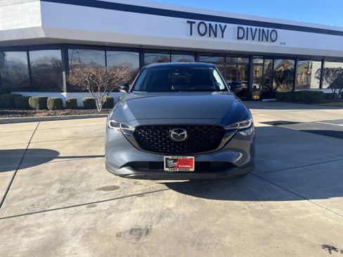 Used 2024 MAZDA CX-5 Carbon Edition image 3