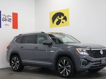 Used 2025 Volkswagen Atlas SEL Premium R-Line