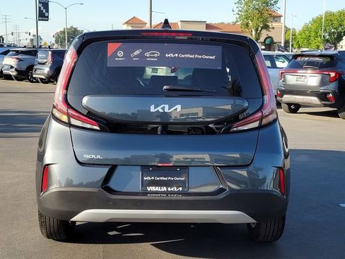 Certified 2025 Kia Soul LX w/ LX Technology Package image 7