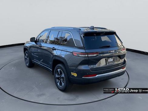 Used 2022 Jeep Grand Cherokee Limited 4xe w/ Luxury Tech Group II image 9