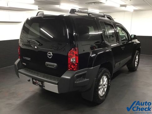 Used 2014 Nissan Xterra S image 11