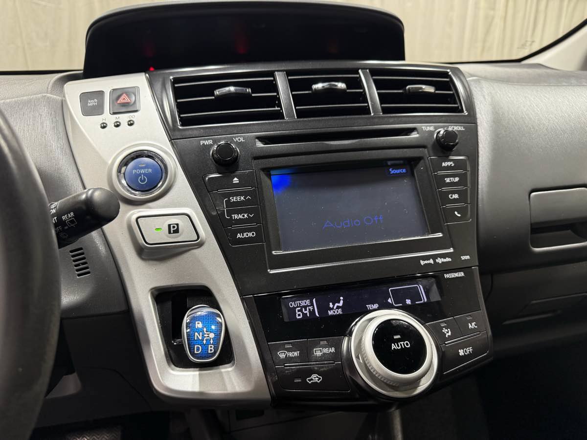 Used 2012 Toyota Prius V Three FWD image 12