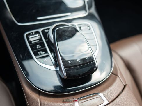 Used 2018 Mercedes-Benz E 300 4MATIC w/ AMG Line Exterior image 34