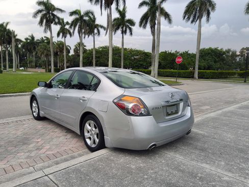 Used 2009 Nissan Altima 2.5 SL w/ SL Pkg FWD image 20