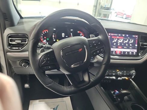 Used 2025 Dodge Durango GT image 9
