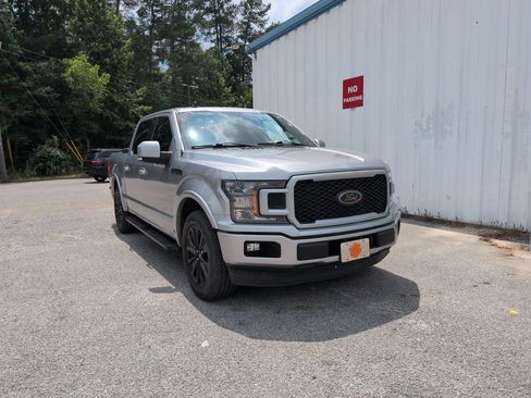 Used 2020 Ford F150 Lariat RWD image 1