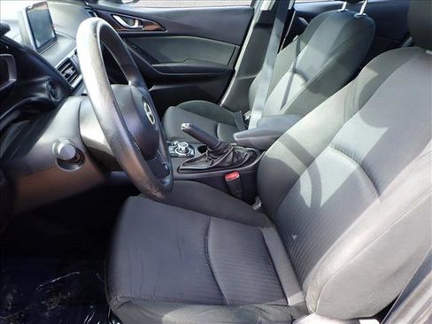 Used 2015 MAZDA MAZDA3 i Sport image 10