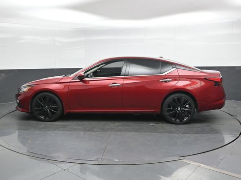 Used 2019 Nissan Altima 2.5 Platinum AWD/4WD image 8