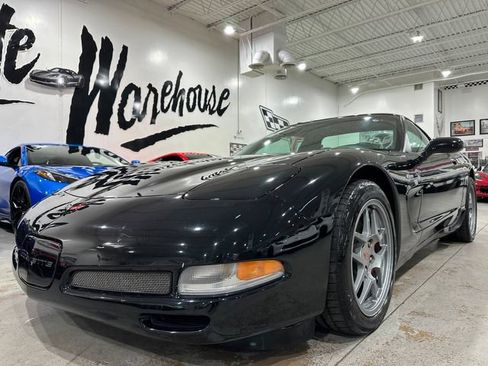 Used 2001 Chevrolet Corvette Z06 w/ Memory Pkg RWD image 16