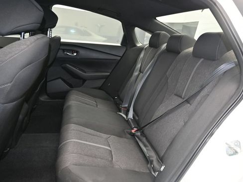Used 2023 Honda Accord Sport image 12