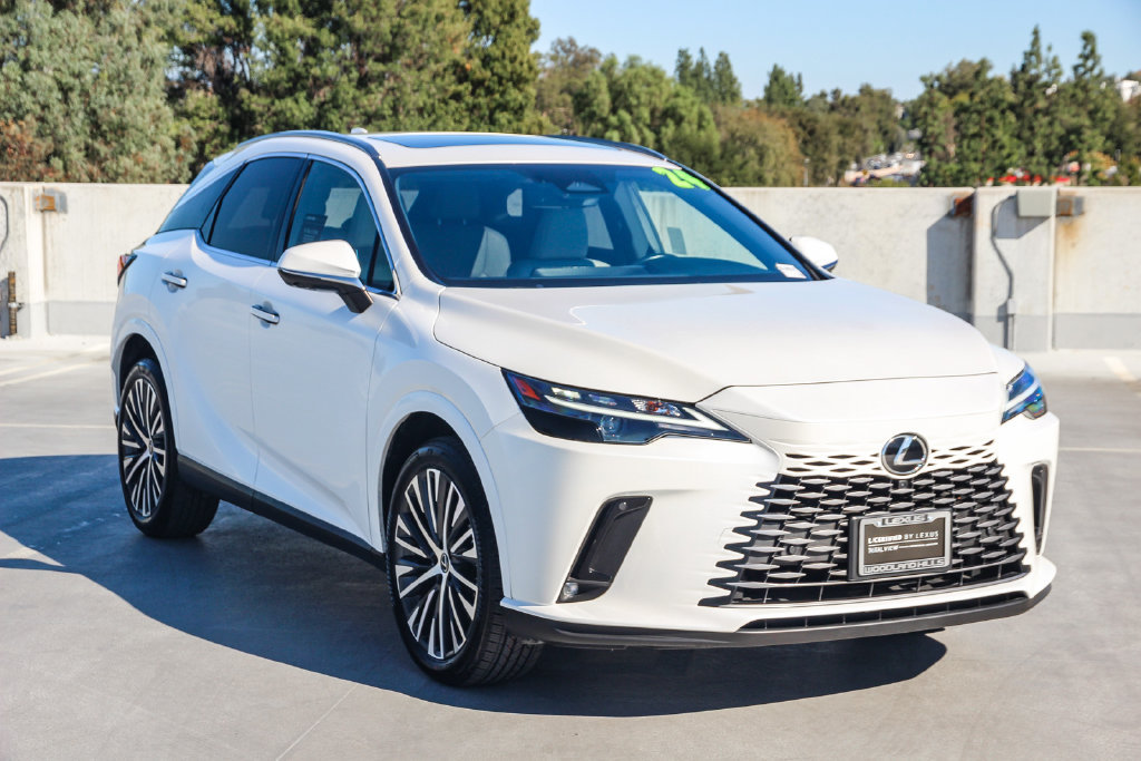 Certified 2024 Lexus RX 350 Premium Plus w/ Cold Area Package FWD image 3