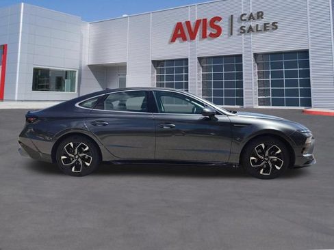 Used 2025 Hyundai Sonata SEL FWD image 5