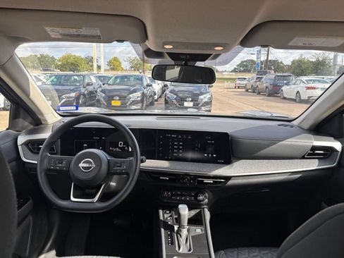 Used 2026 Nissan Kicks SV w/ Cold Weather Package AWD/4WD image 31