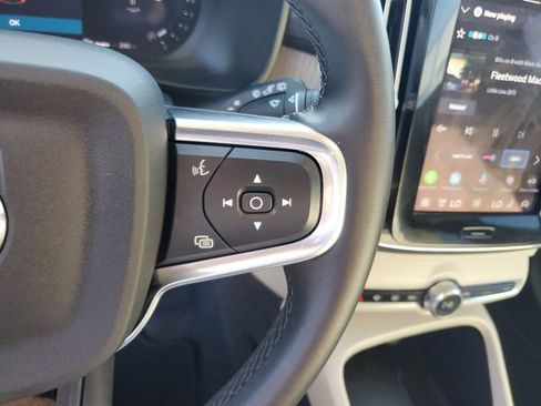 Used 2026 Volvo XC40 B5 Plus AWD/4WD image 26