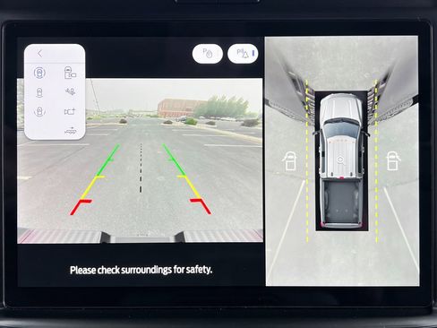 Used 2025 Ford F250 Platinum image 6