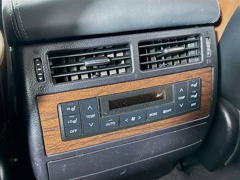 Certified 2020 Toyota Land Cruiser Base image 24