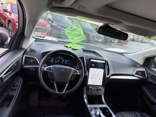 Used 2023 Ford Edge Titanium AWD/4WD image 15
