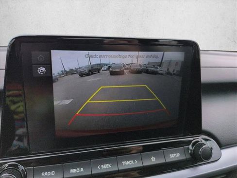 Used 2022 Kia Forte LXS image 14