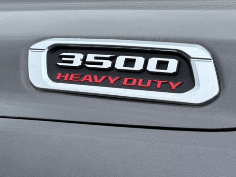 New 2025 RAM 3500 Laramie image 25