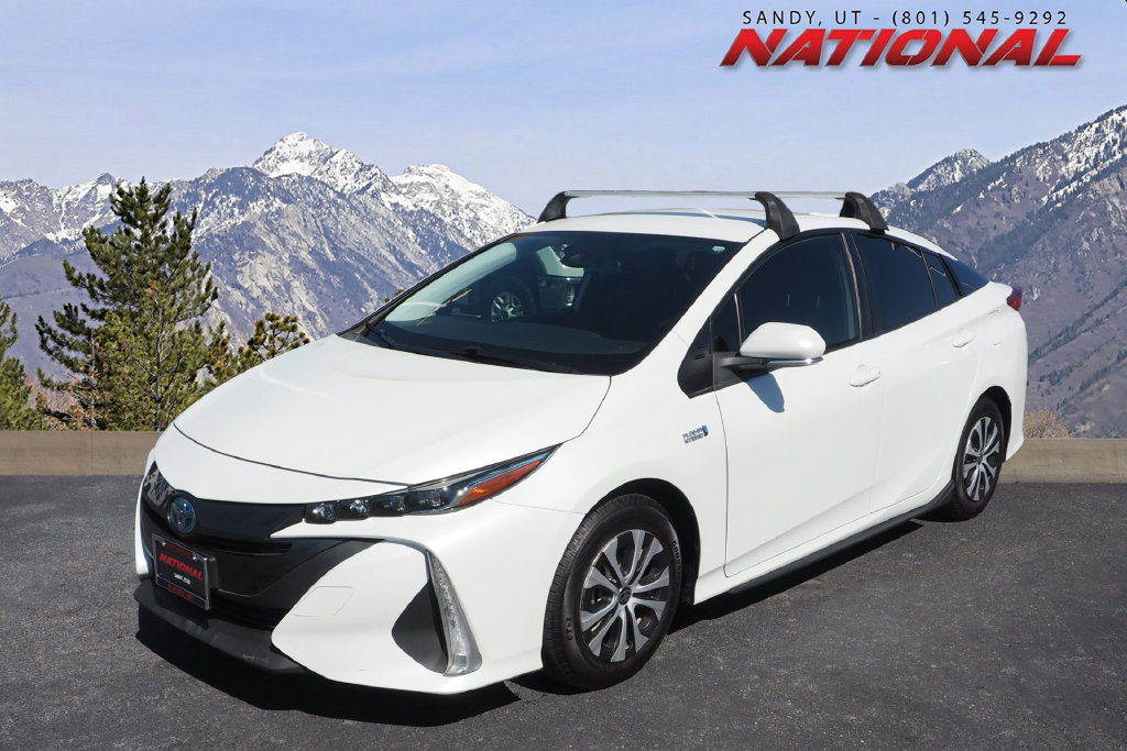 Used 2022 Toyota Prius Prime XLE FWD image 1
