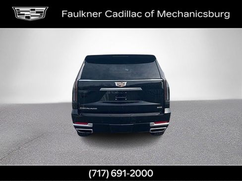 Certified 2025 Cadillac Escalade Premium Luxury AWD/4WD image 6