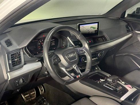 Used 2019 Audi SQ5 Premium Plus w/ Premium Plus Package AWD/4WD image 34